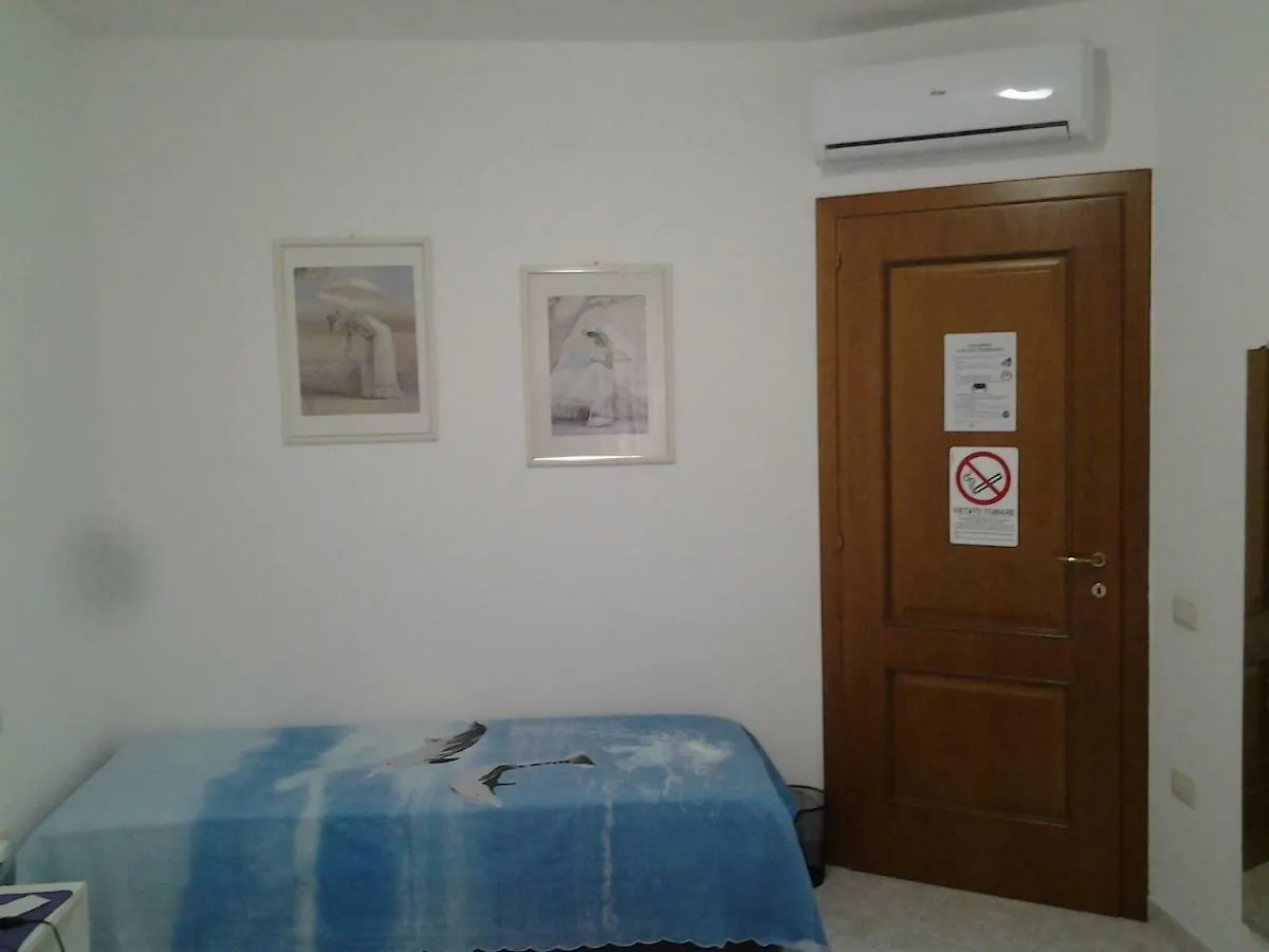 كوارتو سانتيلينا Bed And Breakfast Il Sole 0*, كوارتو سانتيلينا